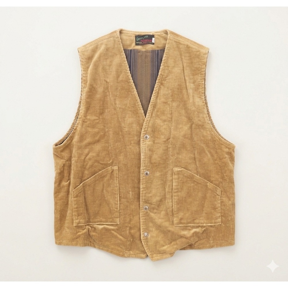 Vtg GameMaster Sportswear Corduroy Vest Tan‎ Camel Snap Front Mens Medium USA